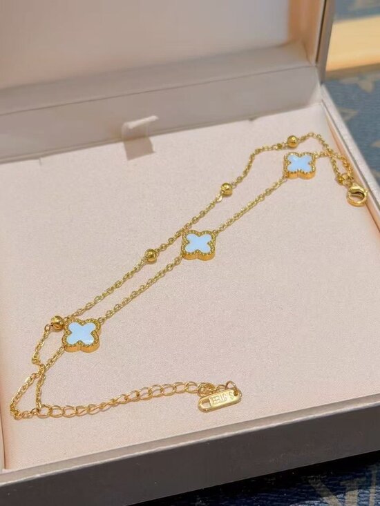 Memoriesrus Jewelry - White Clover Gold Chain Bracelet Adjustable Four Leaf Floral Charm Bracelet